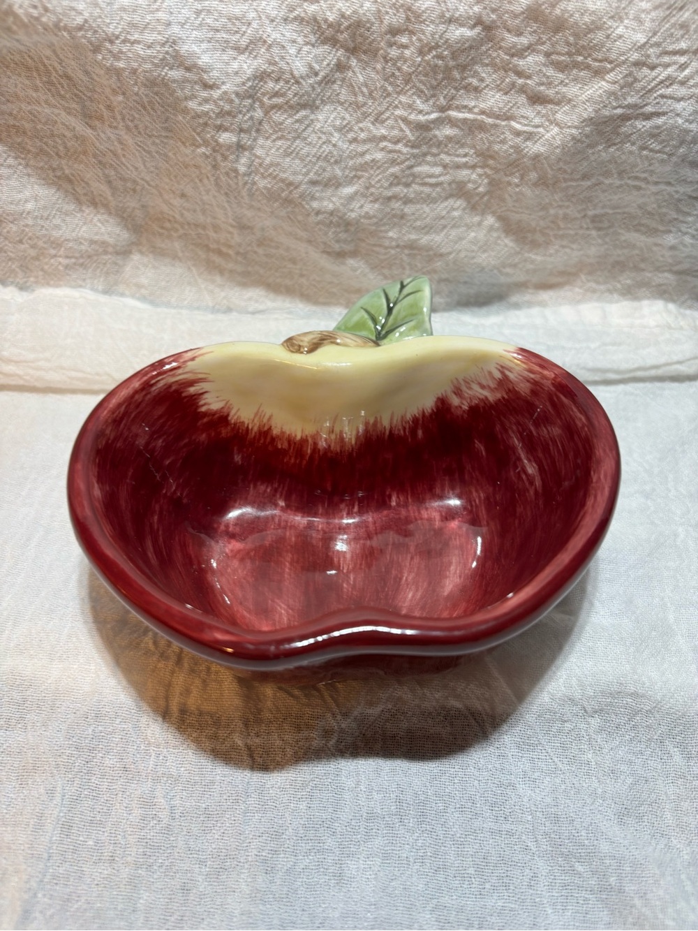 Pfaltzgraff Ceramic Red Apple Dip Bowl w/apple stainless steel knife spreader